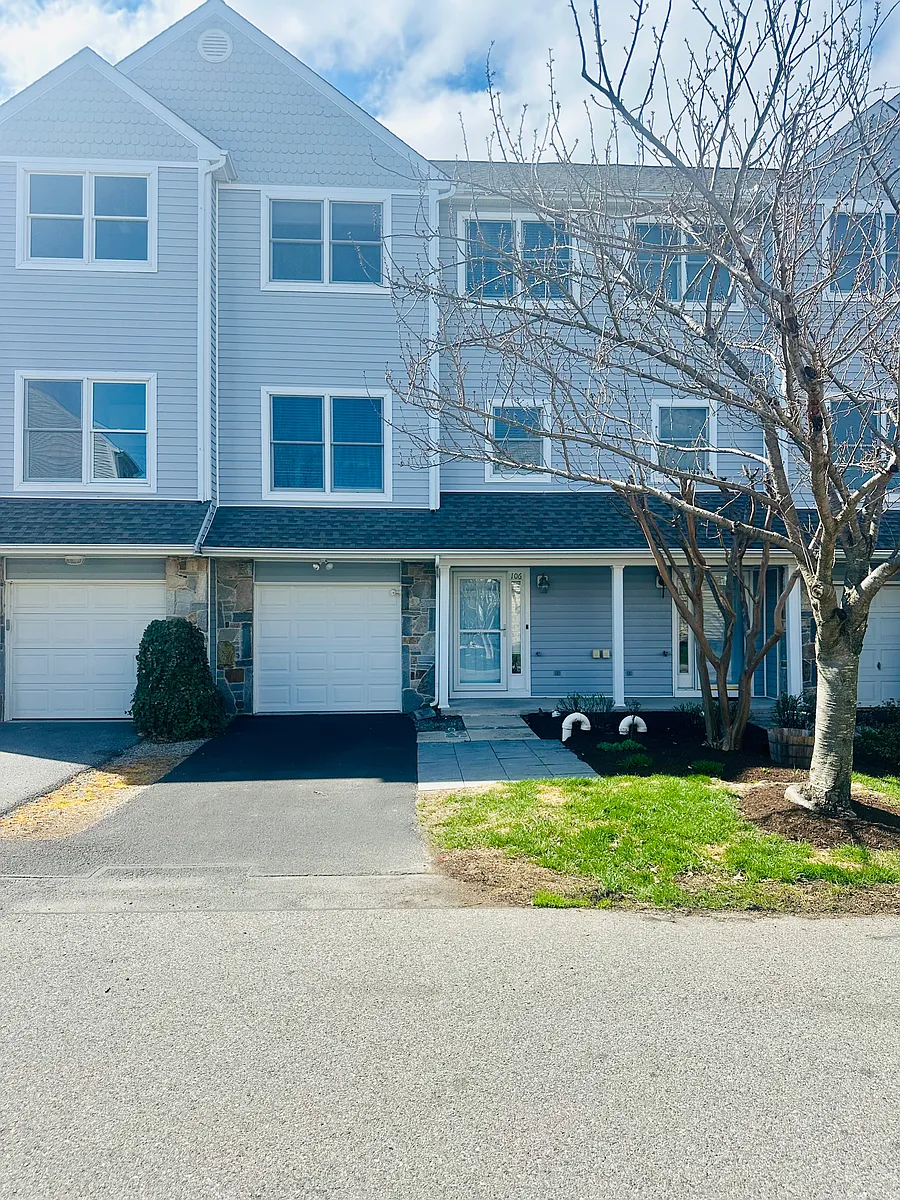 Photo 2 of 46 - 106 Blenny Ln - Chester, MD Building Photo - 106 Blenny Ln
