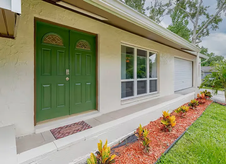 4 bed, 1710 sqft, $3,200 — Photo 4