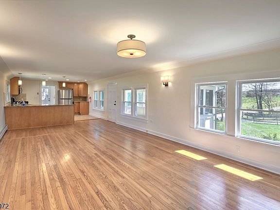 4th image of 360-1 Burnt Mill Rd