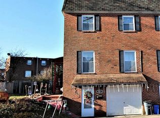 112 Rennard Pl, Philadelphia, PA 19116