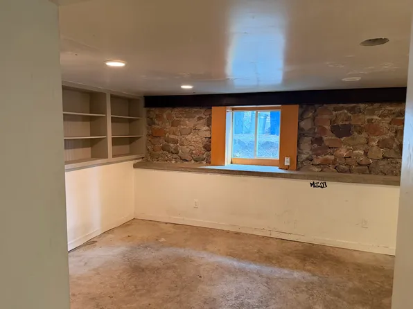 553 E 700 S #2B, Salt Lake City, UT 84102