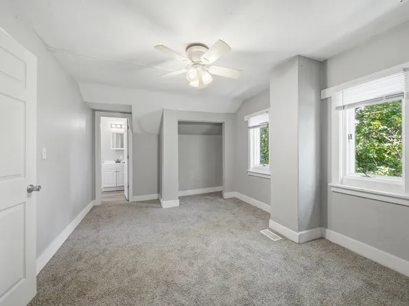 1416 W 13th St #1416, Davenport, IA 52804
