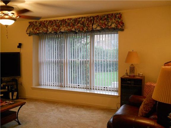 Window seat with view of private backyard