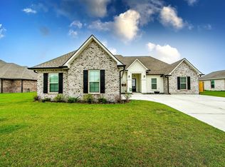 262 Pond Dr, Thibodaux, LA 70301