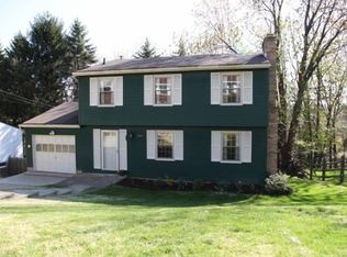 3217 Laurel Dr, Glenshaw, PA
