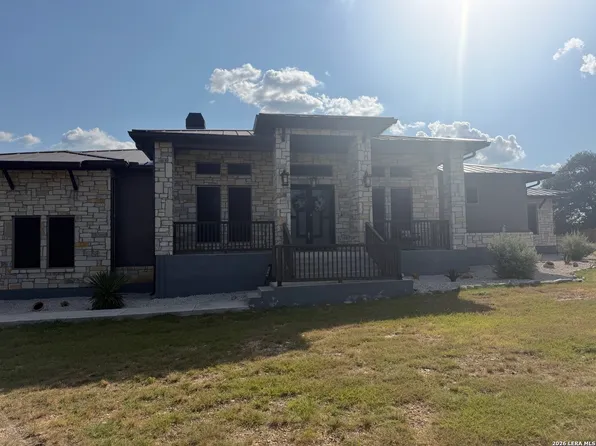 538 San Marcos Trl, New Braunfels, TX 78132