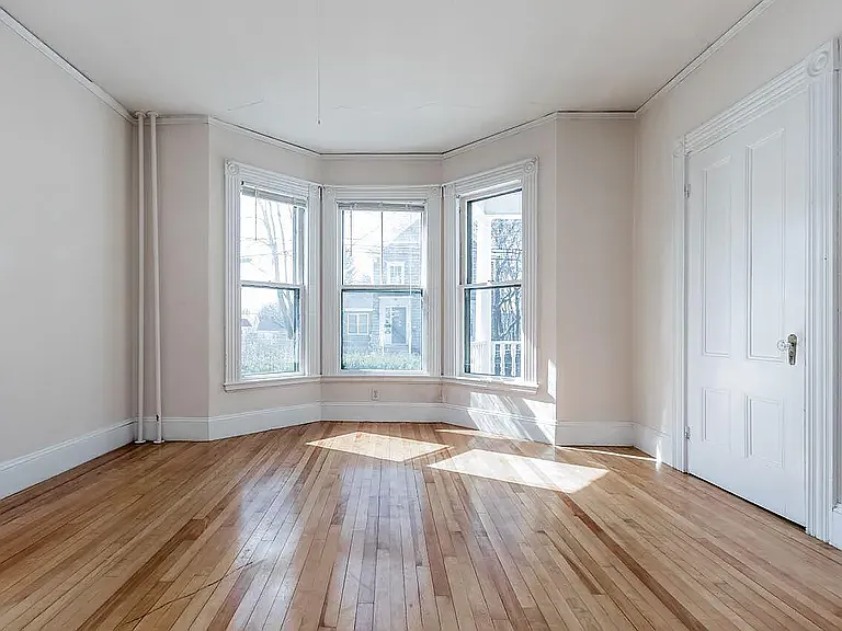 2 bed, 1450 sqft, $2,200 — Photo 4