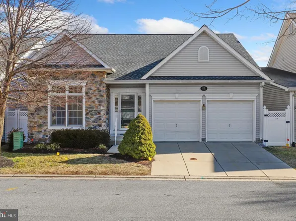 1031 Eastbourne Ter, Frederick, MD 21702