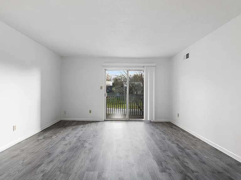 Stonegate Meadows Apartments — Photo 7