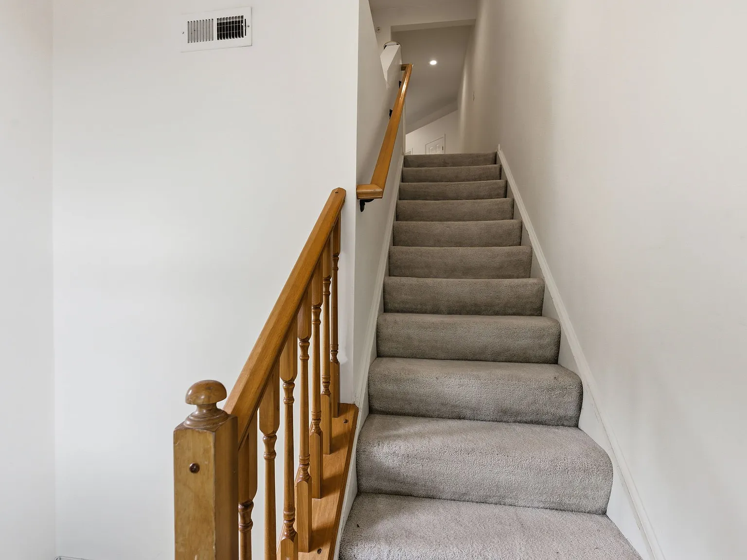2 bed, 1421 sqft, $2,250 — Photo 4