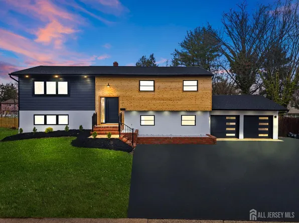 12 Barker Rd, Somerset, NJ 08873