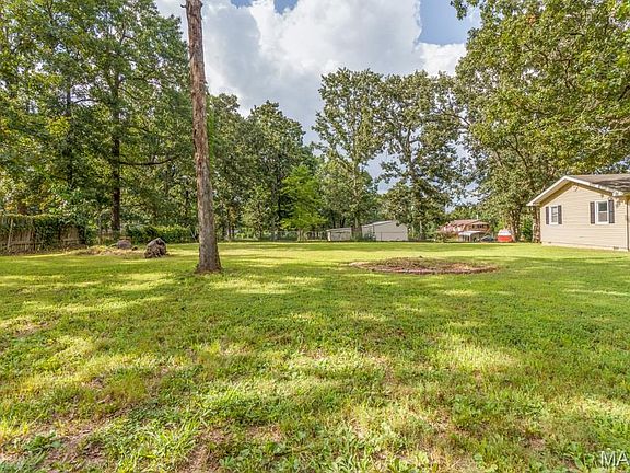 4th image of 22915 Daisy Rd