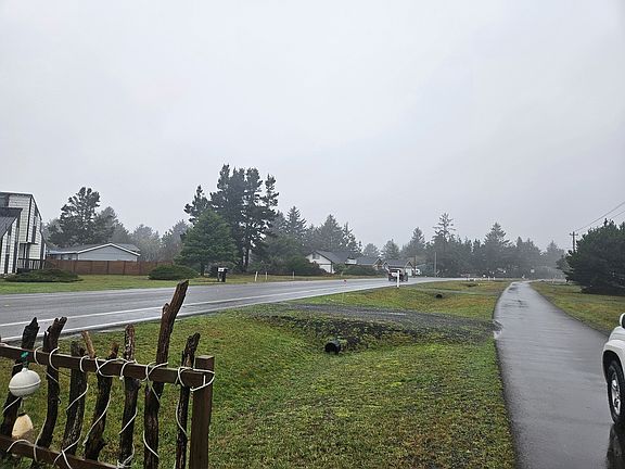 5th image of 270 Point Brown Ave SE