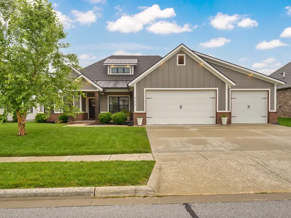 932 E Downshire Drive, Nixa, MO 65714
