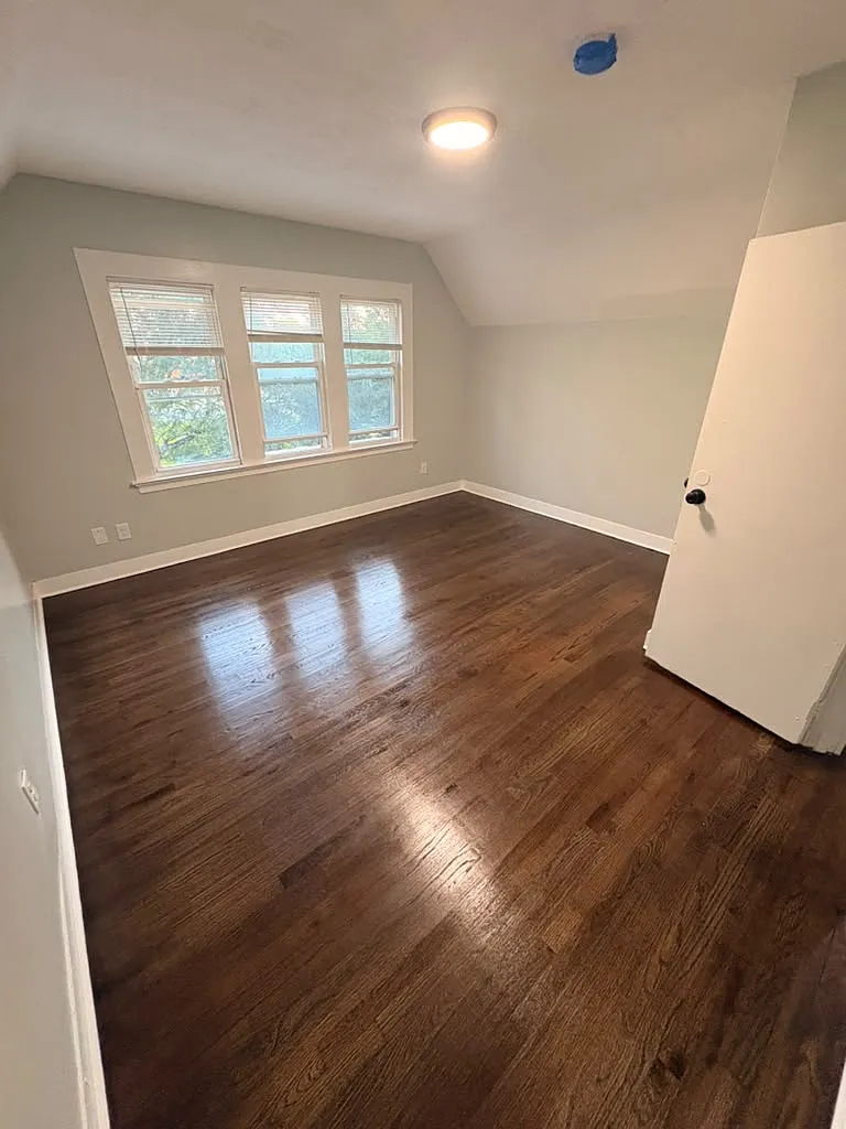 3 bed, 1500 sqft, $1,800 — Photo 1