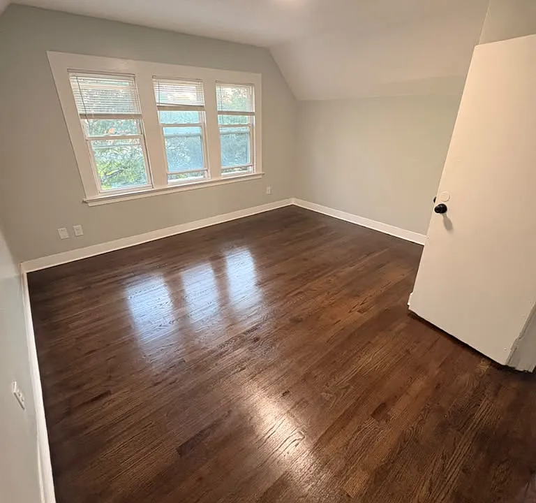 591 Elm St #2