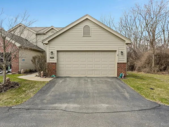 199 Kingsbrook Ave, Ann Arbor, MI 48103