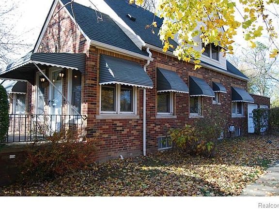 5th image of 5835 Putnam Dr