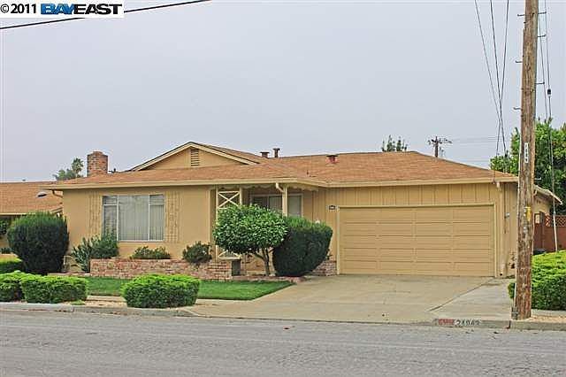 2nd image of 24943 Townsend Ave