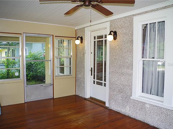 3rd image of 2483 Palmetto Ave