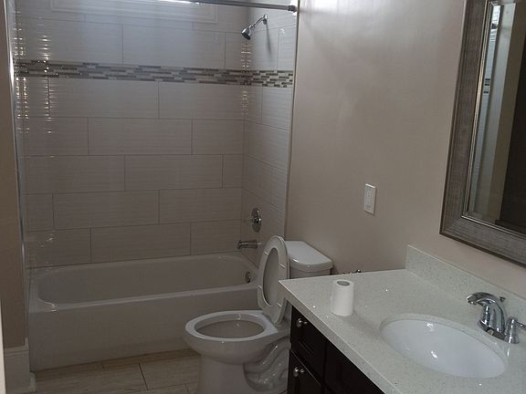 3rd image of 315 S Cortez St