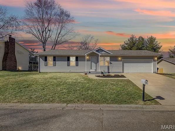 500 Lindenwood Dr, Troy, IL 62294