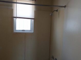 140 E Alma Ave, Flint, MI 48505