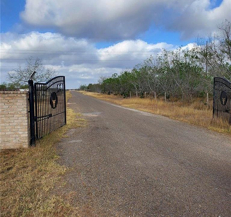 24064 Rio Colorado Dr, Linn, TX 78563 MLS 399119 Zillow