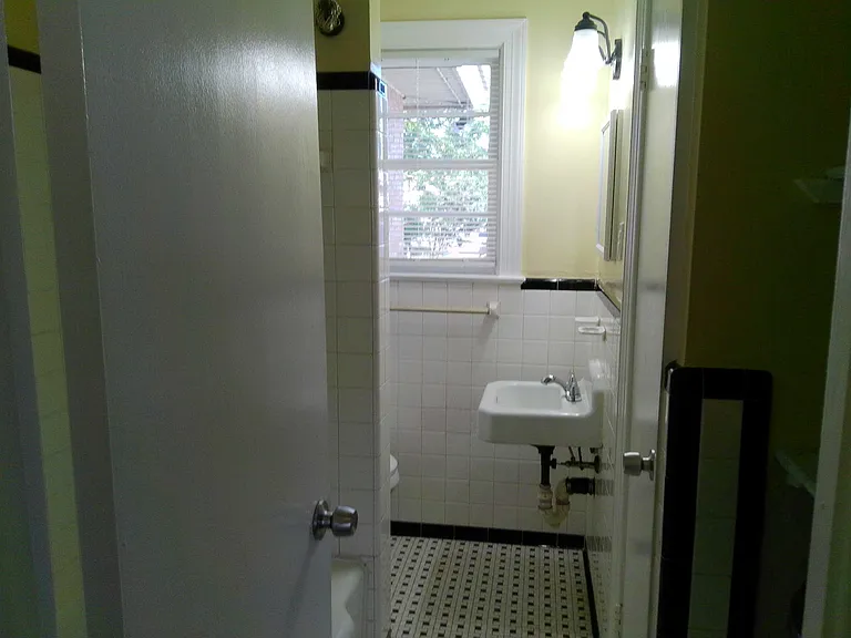 181 Dupre Ave #4 — Photo 6