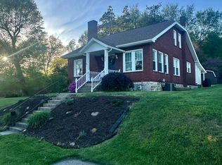 866 Waterloo Rd, Altoona, PA 16601