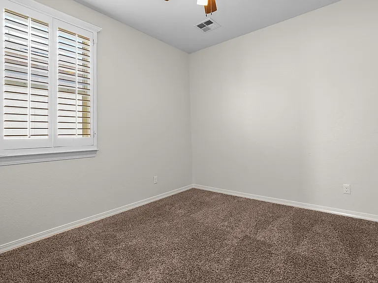 12776 Runway Ave — Photo 24
