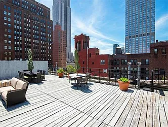 Rented by Hecht Group