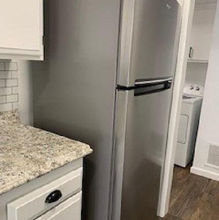 kitchen refrigerator