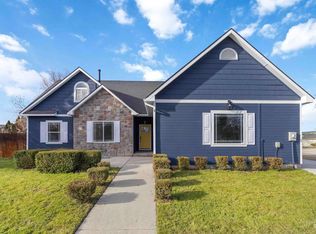 3201 Raintree Dr, Nampa, ID 83686