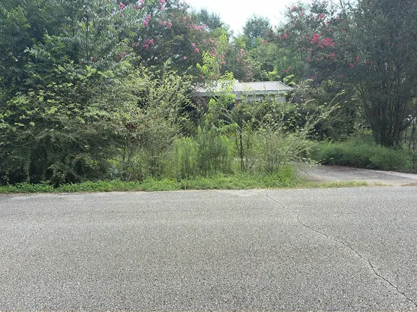 80 Breland St, Wilsonville, AL 35186