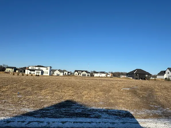 255 Mason Dr Lot 60-3, Bettendorf, IA 52722