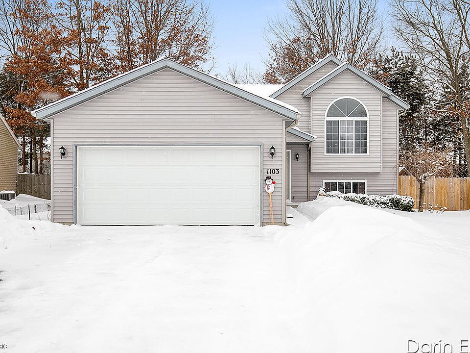1st image of 1103 Sprucewood Dr