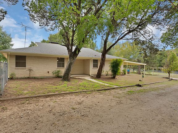 4th image of 140 Kucker Ln