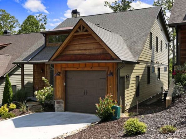 37 Upper Knoll Dr
