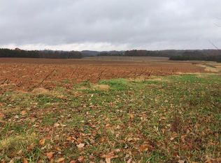 305 E Branch Rd, Mount Airy, NC 27030