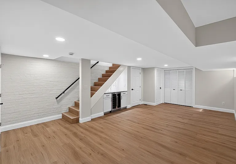 1712 U St SE #1 — Photo 7