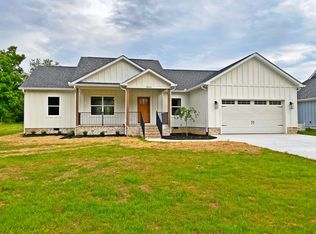 3663 Moss Rd, Baxter, TN 38544