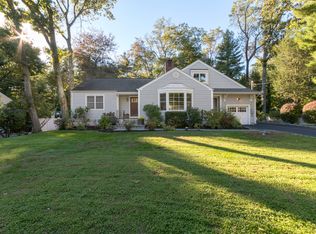 323 Noroton Ave, Darien, CT 06820