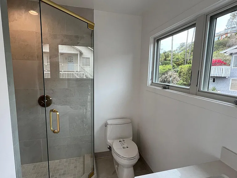 2742 S Coast Hwy — Photo 30