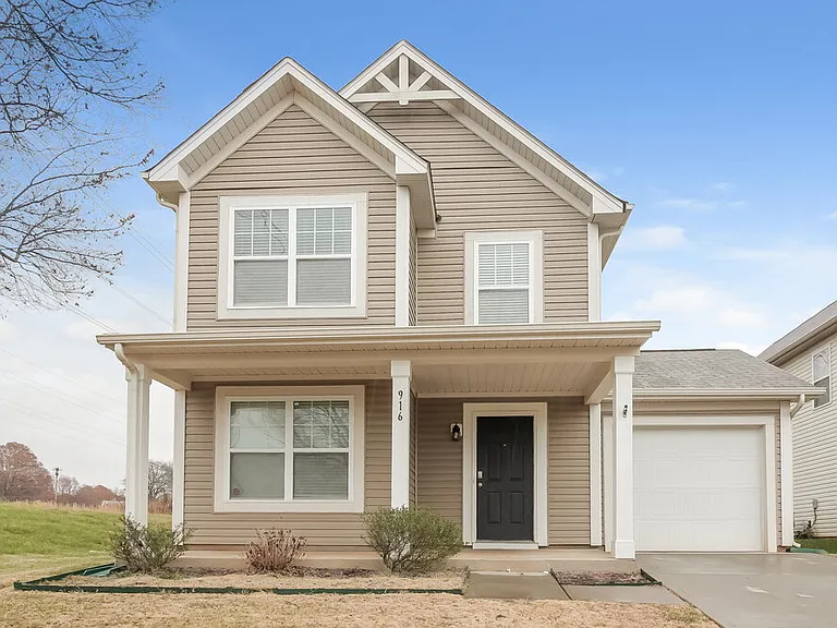 916 Harrier Rd — Photo 1