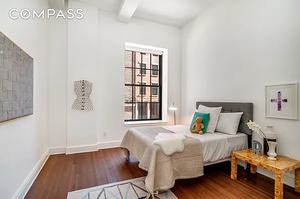 Rented by Compass | media 21