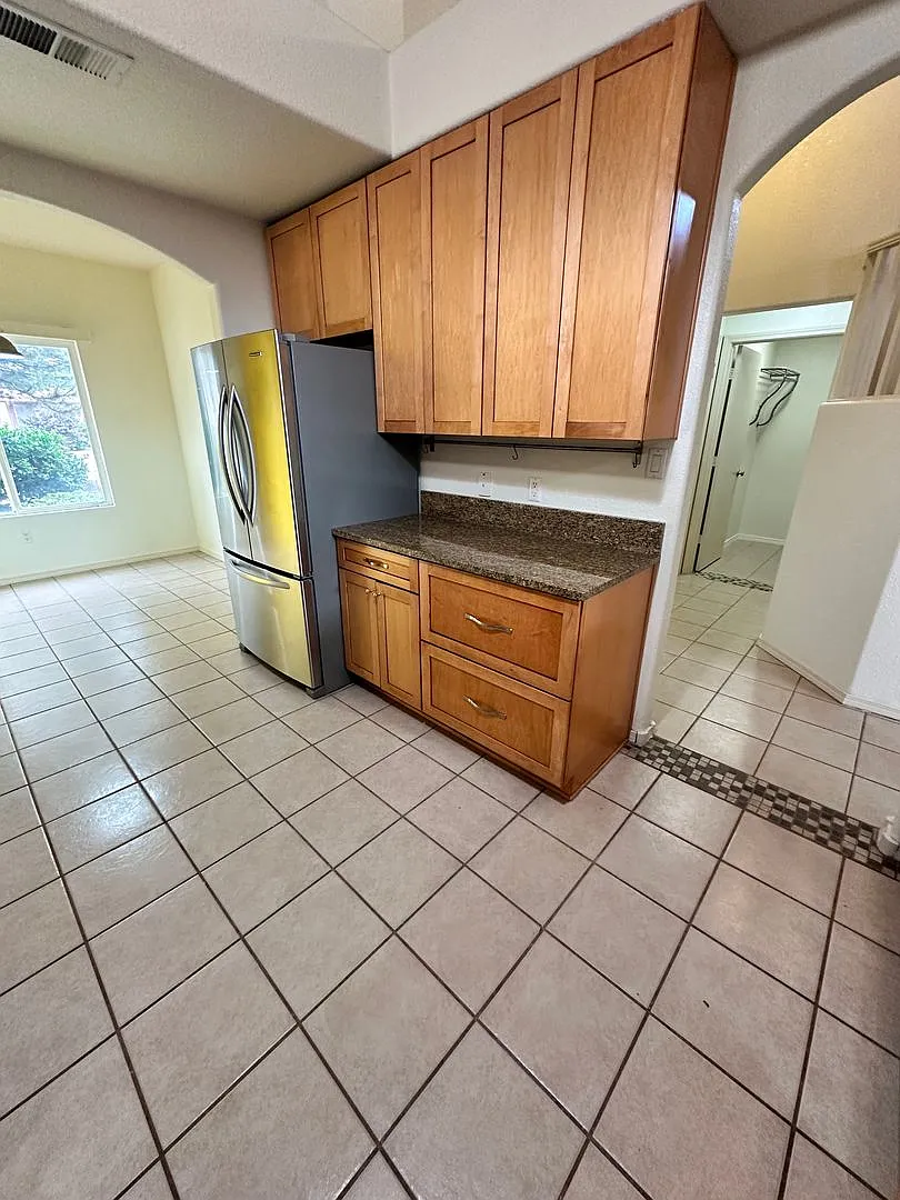 Available on 9/10/2026! 3 Bedroom 3 Bathroom 2 Car Garage — Photo 3