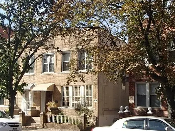 28-40 37th St, Astoria, NY 11103