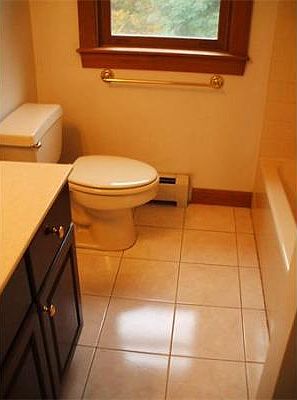 5th image of 4 Blueberry Hill Ln