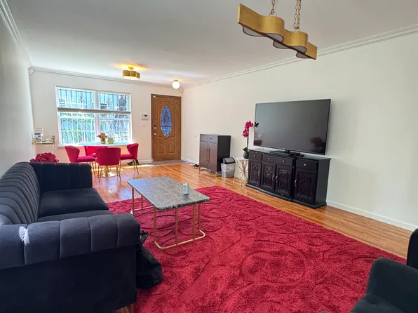 277 Skyline Dr #2, Staten Island, NY 10304